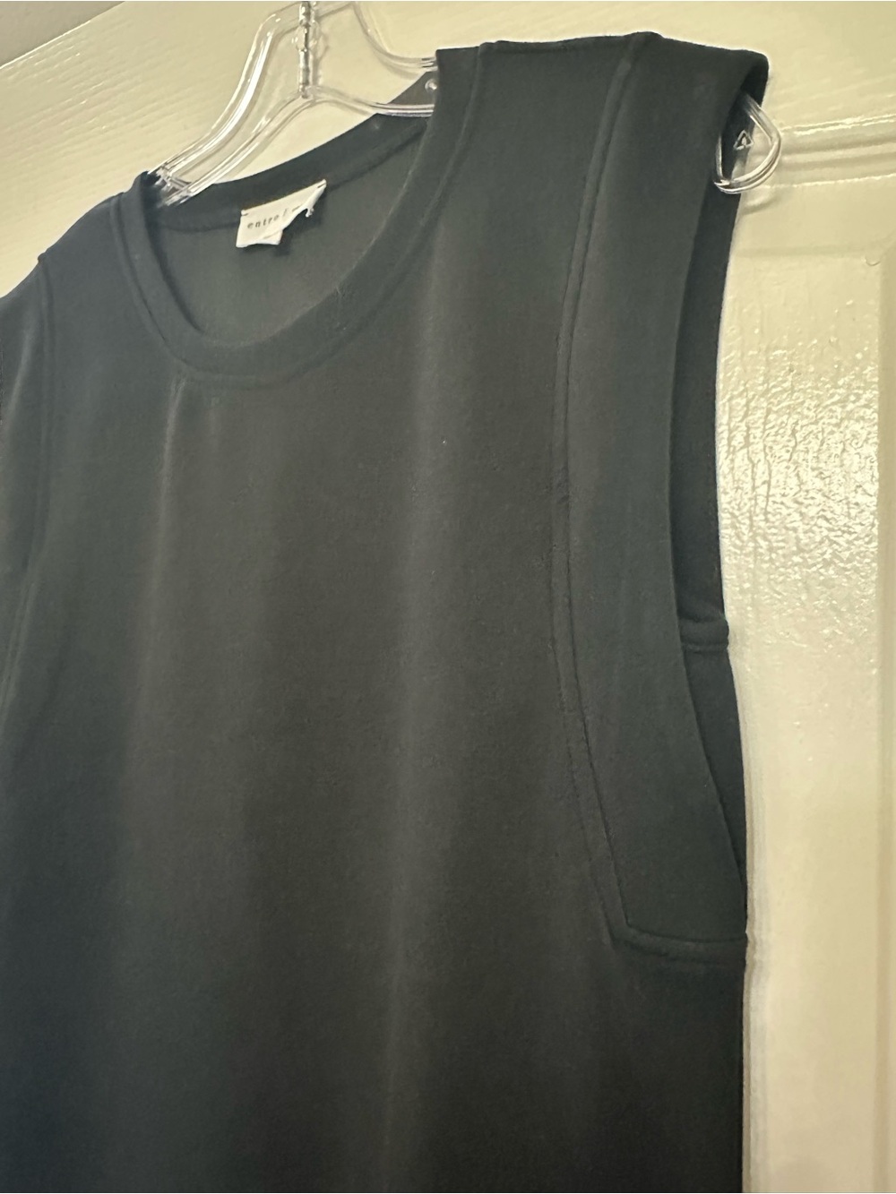 Entro Black Sleeveless Midi Dress Small Pockets Side Slit Minimalist - Picture 3 of 8